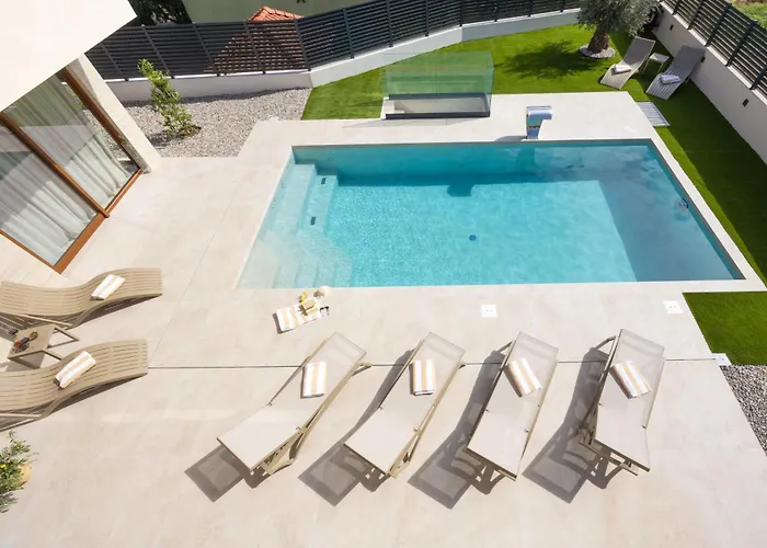 Patron Villa Kaštela